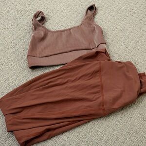 ENVT Ribbed Crop Sports Bra and Leggings Set - Rust